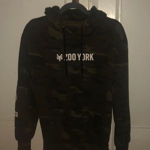 zoo york camo hoodie